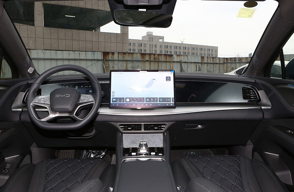 BYD Sealion 07(7)