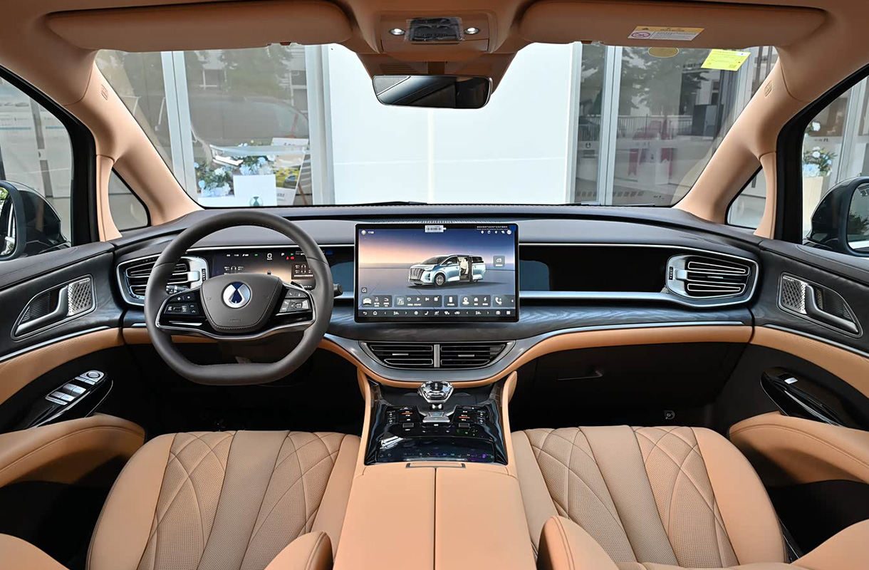 Denza D9 2025 PHEV(9)