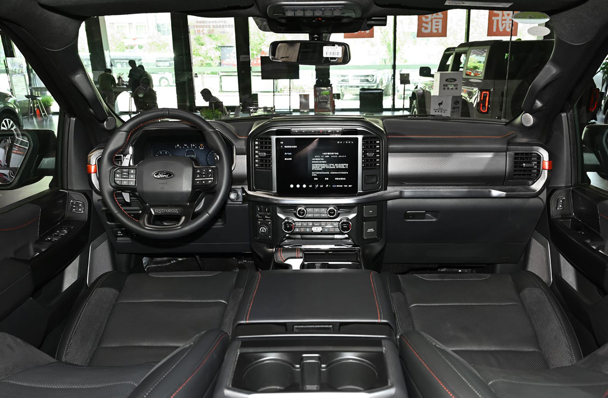 Ford F-150 Raptor(14）