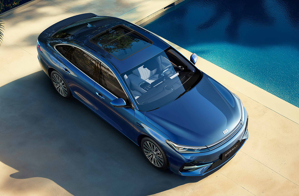 Geely Galaxy A7-8