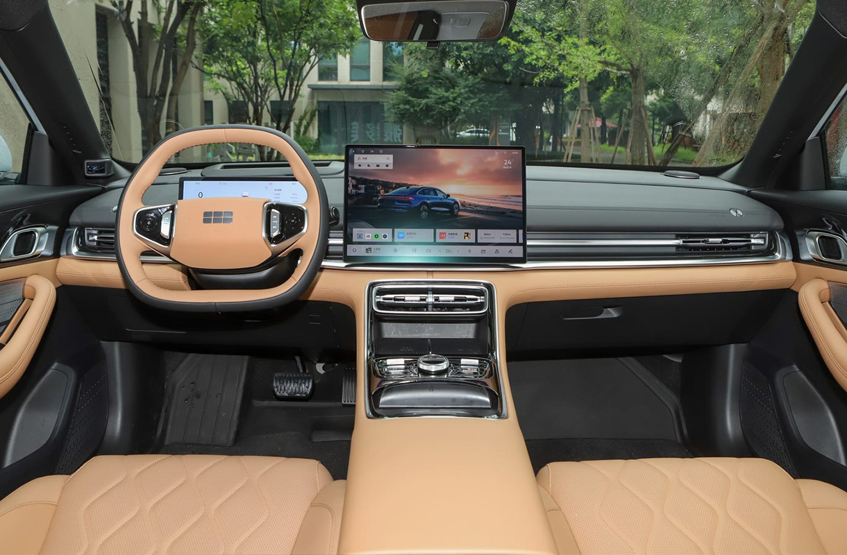Geely Galaxy A7-9