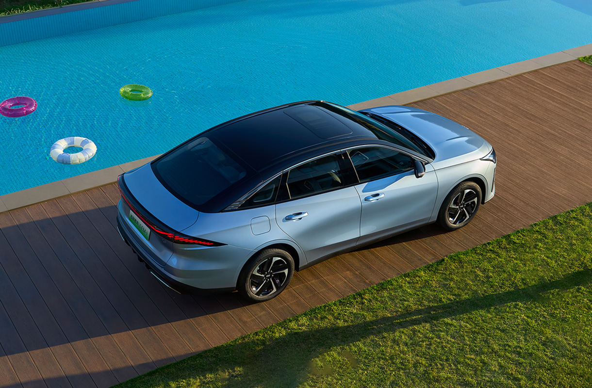 Geely Galaxy L6-8