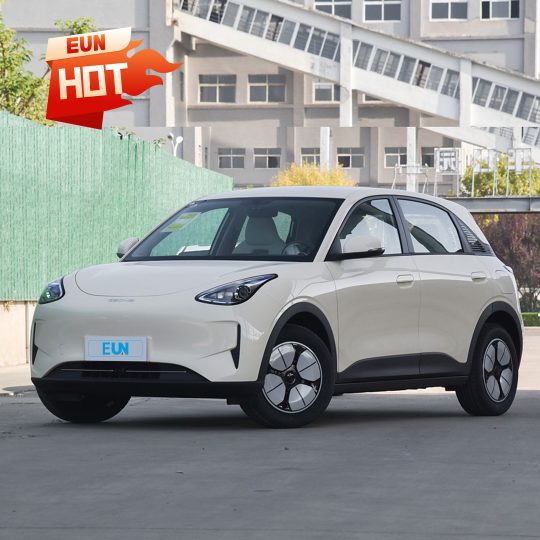 Geely Xingyuan 2025