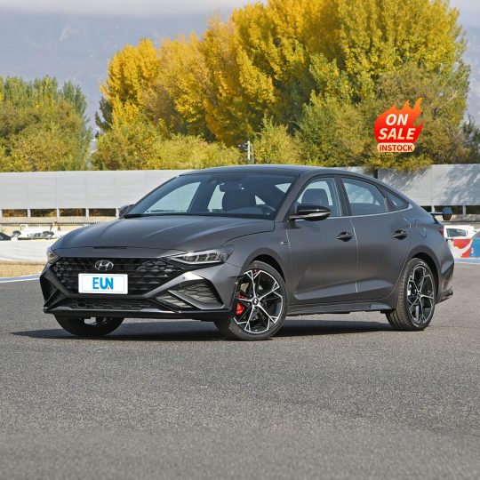 Hyundai LAFESTA 2023