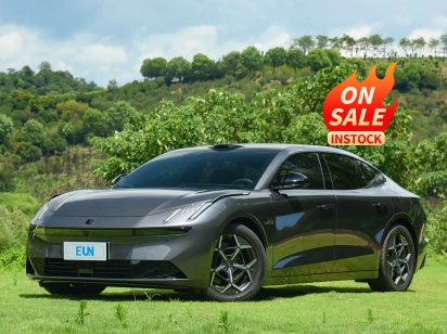 LYNK&CO 10 EM-P