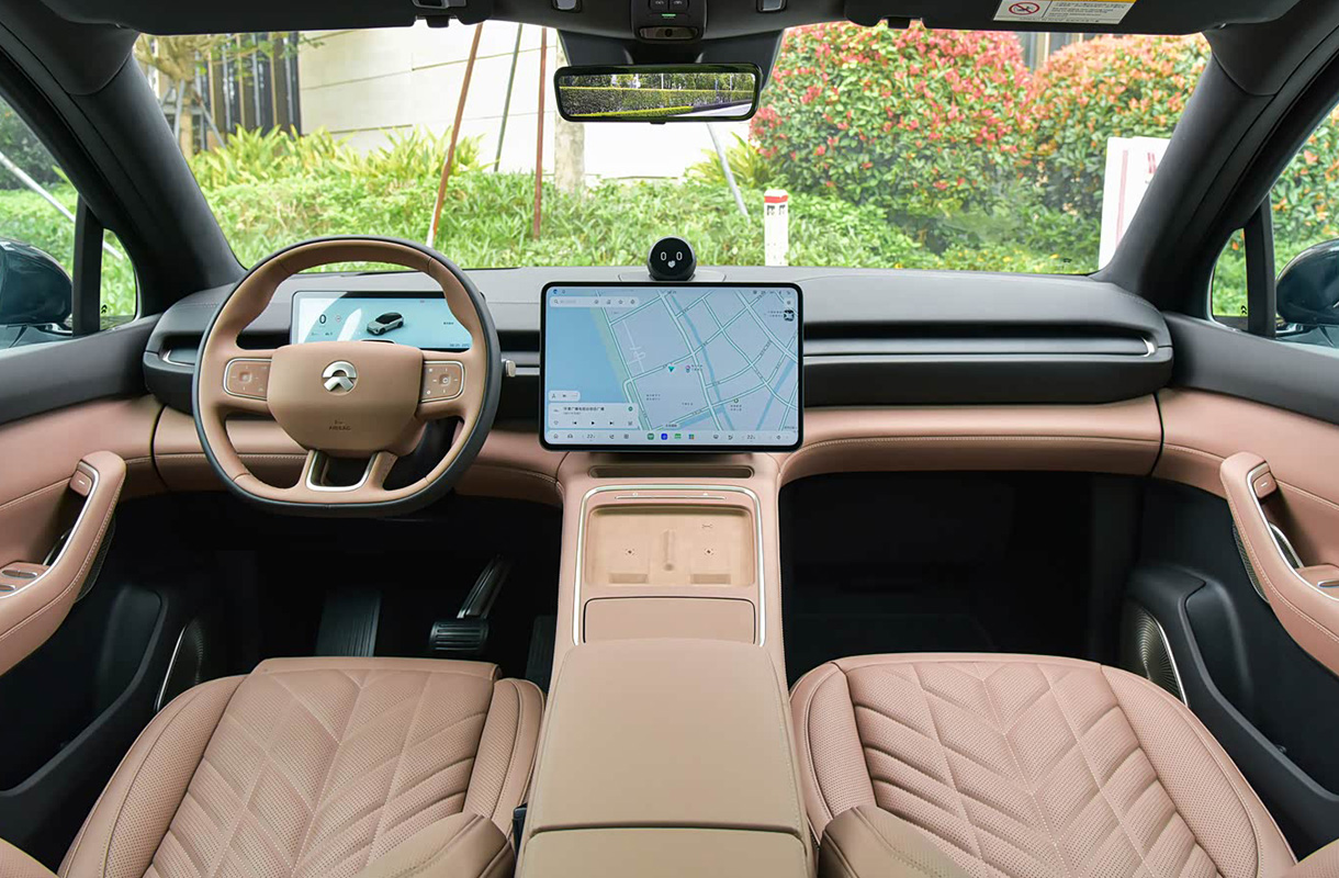 NIO ES6-9