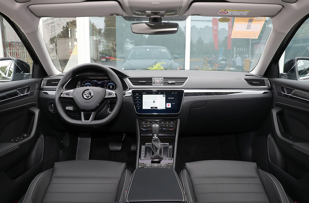 Skoda Superb(9)