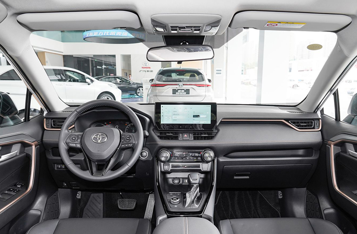 Toyota Wildlander h(14)