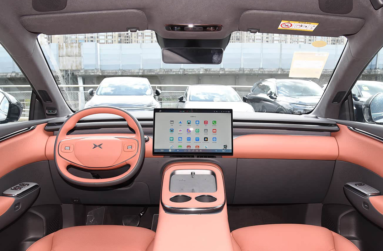 Xpeng G7(9)