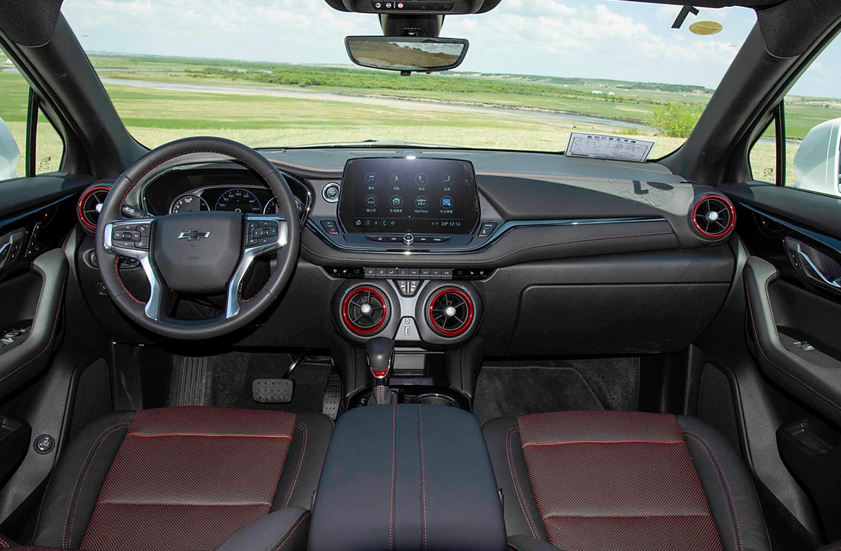 Chevrolet Blazer-9